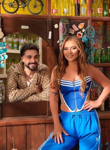 EN ÇOK SEFO İLE DEMET AKALIN DİNLENDİ
